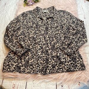 Studio Works Leopard Print Button Down Shirt sz M